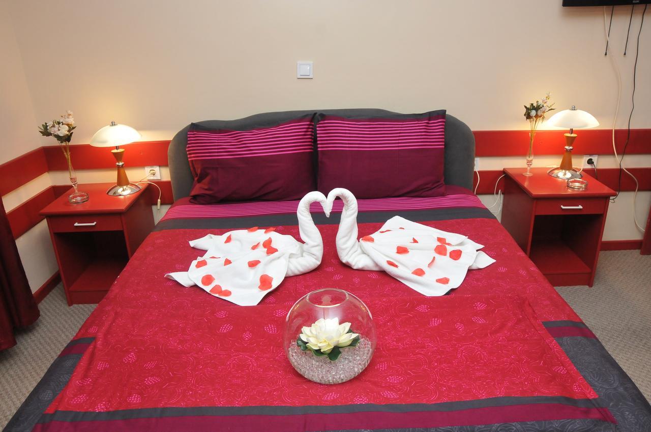 Hotel Vidikovac Ni Esterno foto