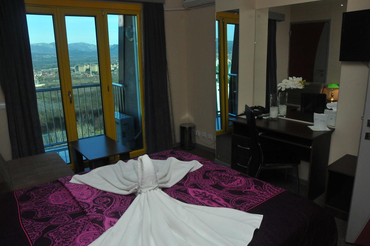 Hotel Vidikovac Ni Esterno foto